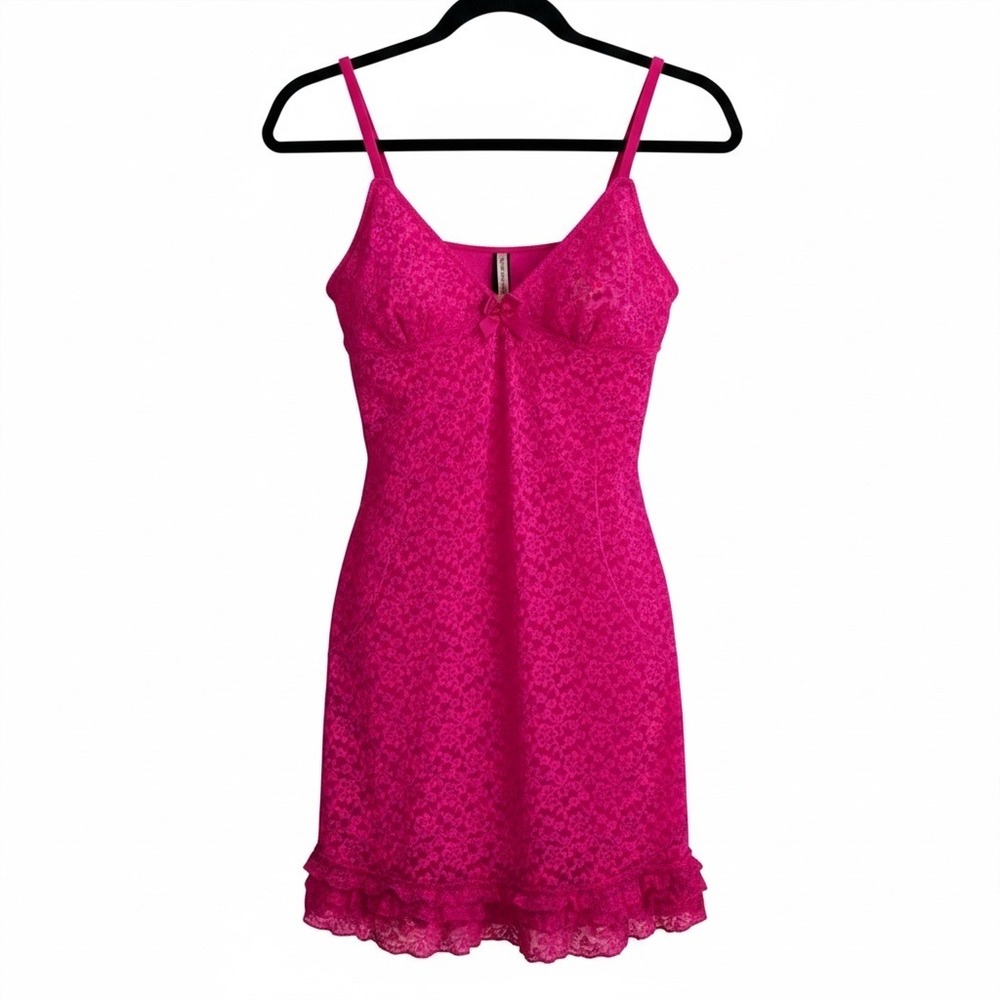 Victoria's Secret Sexy Little Things Women L Pink Nylon Lace Ruffle Chemise Slip
